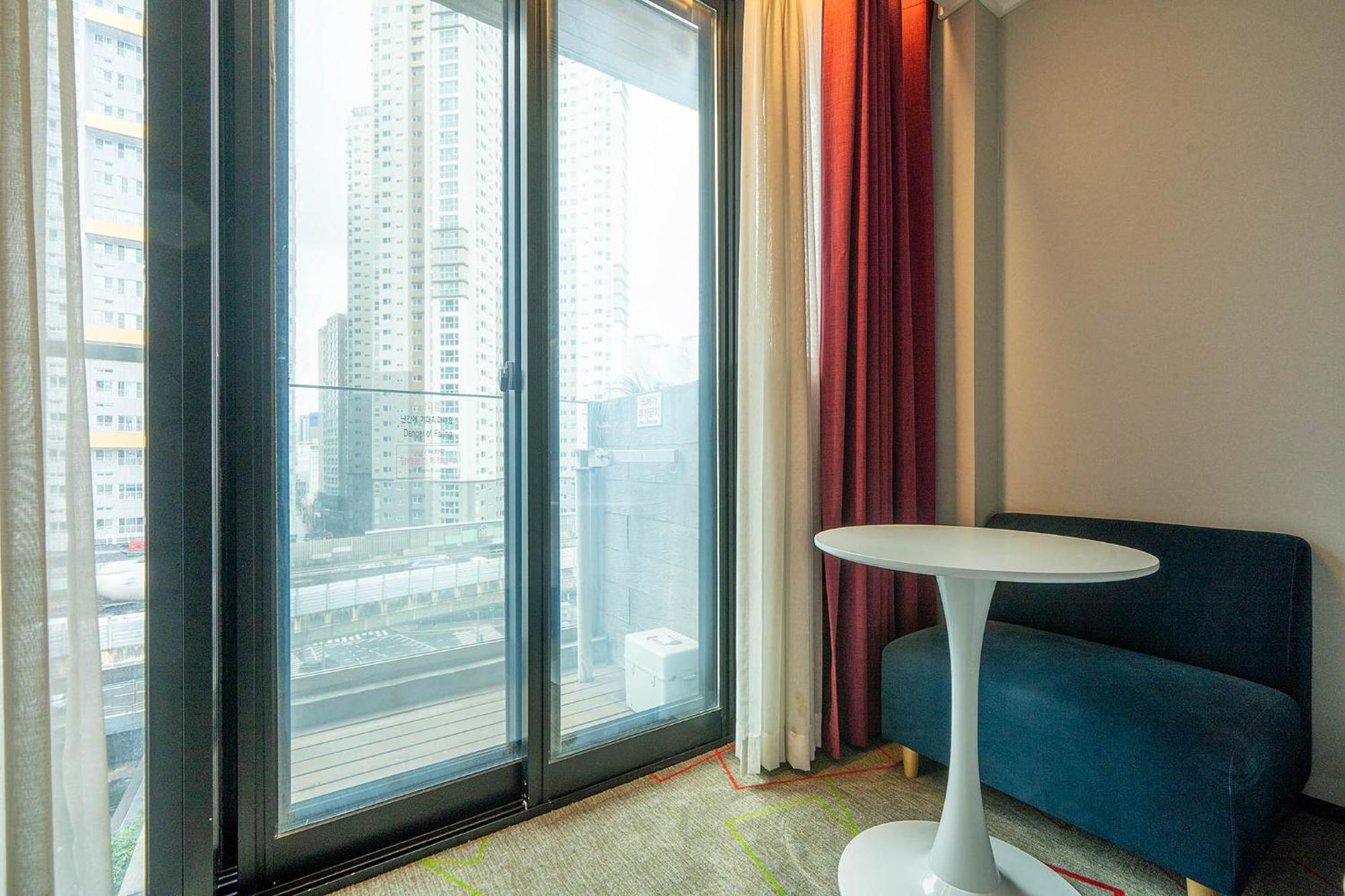 South Vandeco Hotel Пусан Экстерьер фото