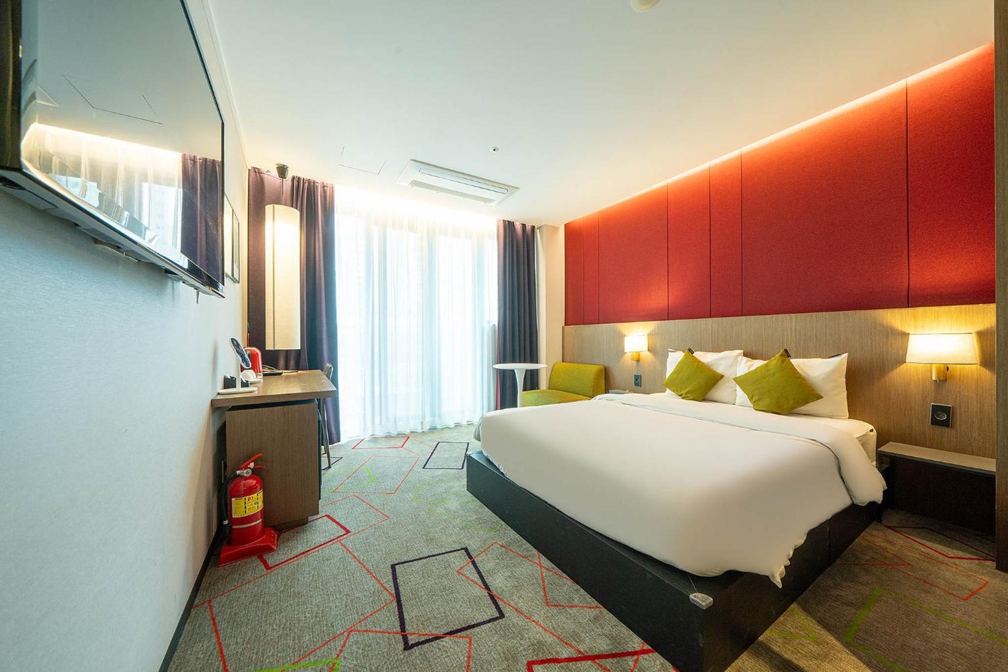 South Vandeco Hotel Пусан Экстерьер фото